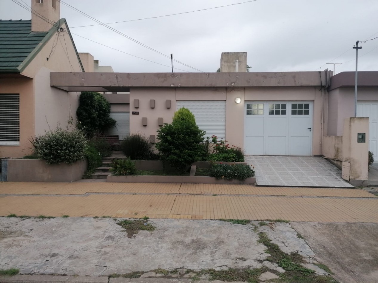 GRAN OPORTUNIDAD VENDO CASA DOS DORMITORIOS MONTE MAIZ CBA