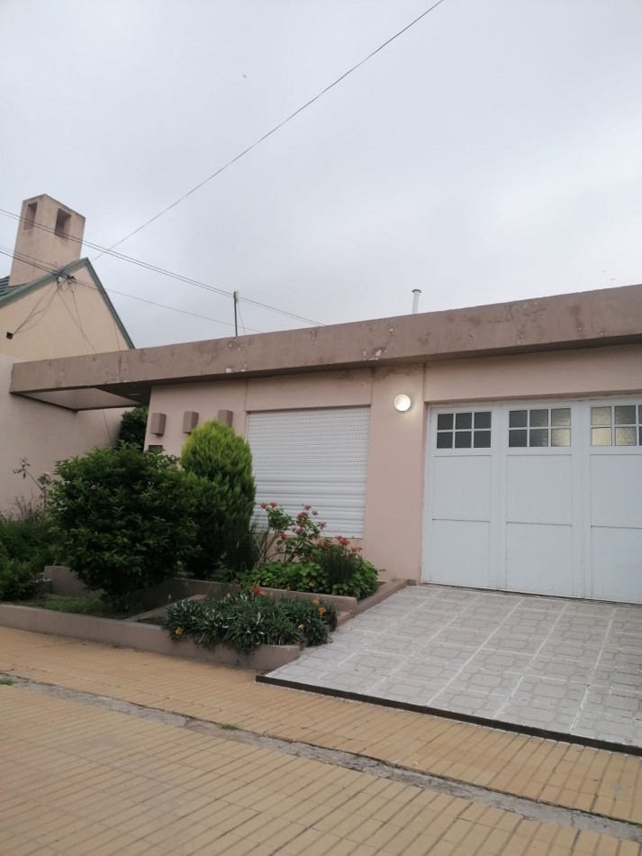 GRAN OPORTUNIDAD VENDO CASA DOS DORMITORIOS MONTE MAIZ CBA