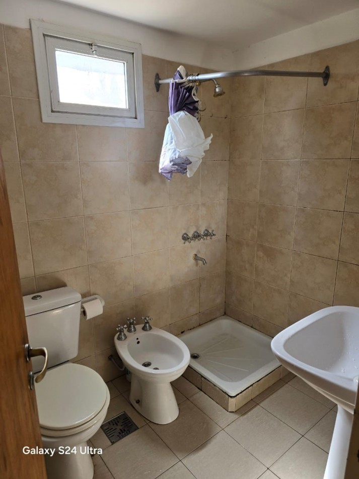 VENDO CORDOBA UN DORMITORIO CON COCHERA