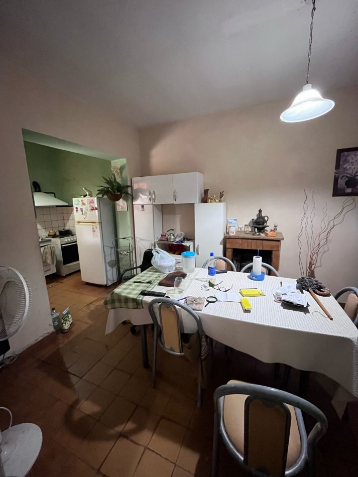 OPORTUNIDAD CENTRO MONTE MAIZ - CASA C/ LOCAL