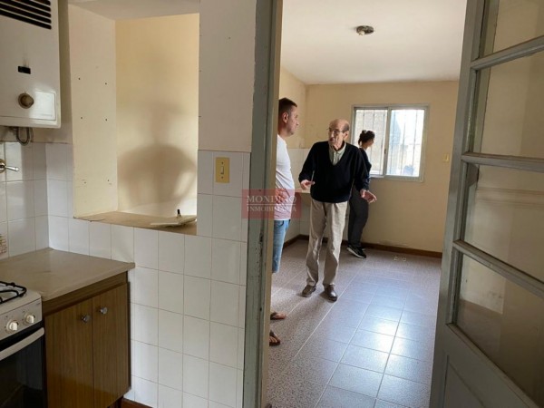 VENDO CASA ESCALANTE CORDOBA - OPORTUNIDAD