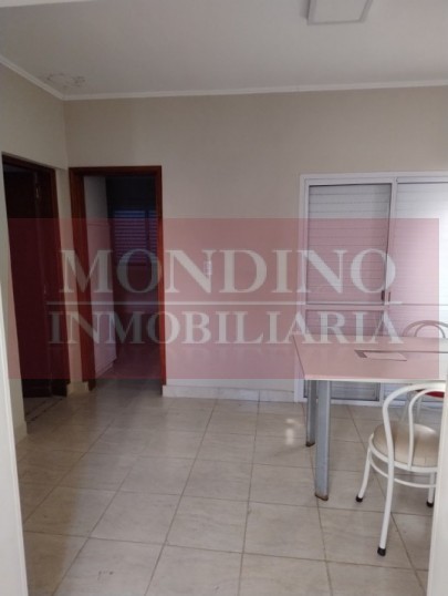 OPORTUNIDAD - VENDO DOS DORMITORIOS - MONTE MAIZ.-