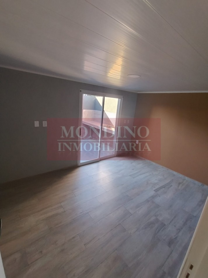 ALQUILO DEPTO DOS DORMITORIOS EN MONTE MAIZ - ULTIMO DISPONIBLE.-