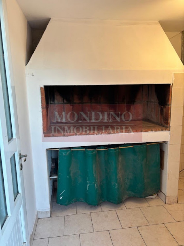 ALQUILO CASA DOS DORMITORIOS MONTE MAIZ - EXCELENTE ESTADO - SEMI AMOBLADA