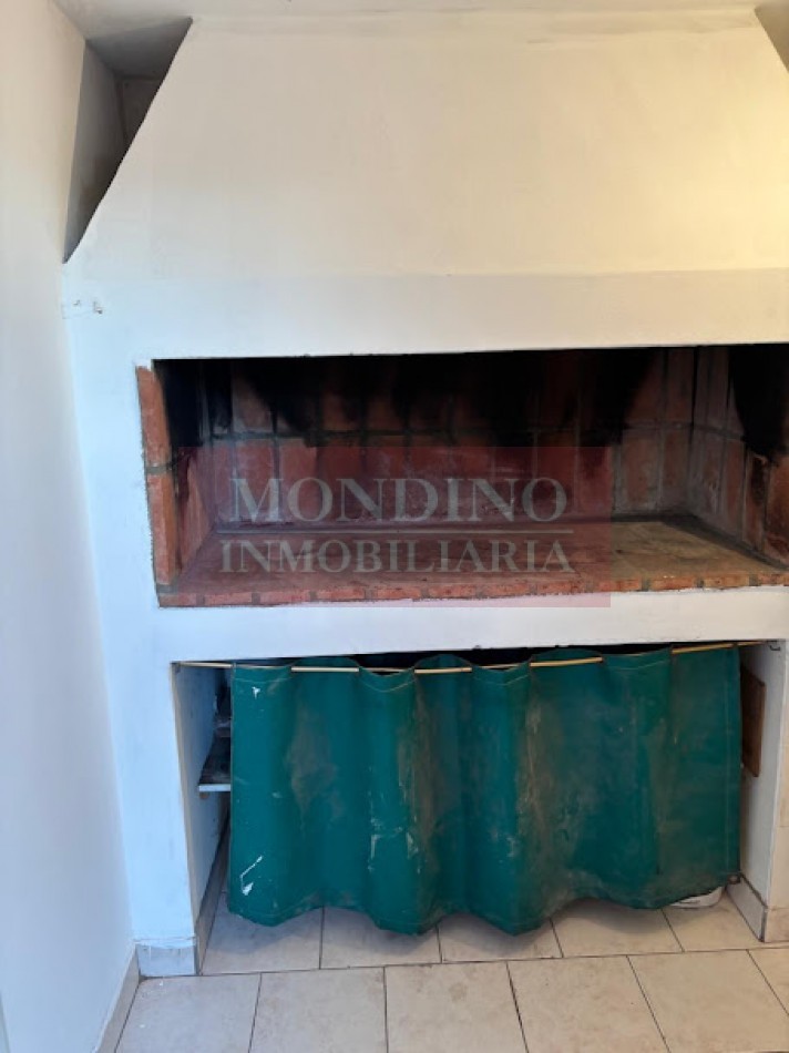 ALQUILO CASA DOS DORMITORIOS MONTE MAIZ - EXCELENTE ESTADO - SEMI AMOBLADA