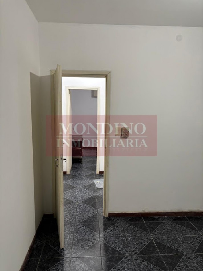 ALQUILO CASA DOS DORMITORIOS MONTE MAIZ - EXCELENTE ESTADO - SEMI AMOBLADA