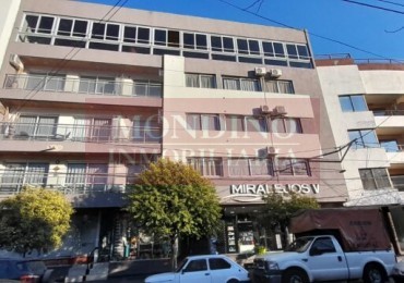 OPORTUNIDAD VENDO DEPTO UN DORM. C/ COCHERA - VILLA CARLOS PAZ - MIRALEJOS V 